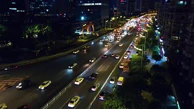 城市夜景车流交通定点航拍视频的预览图
